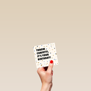 Verjaardagskaart man hip Throw confetti