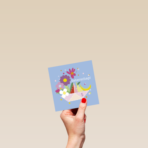 Beterschap kaart papieren bootje met bloemen