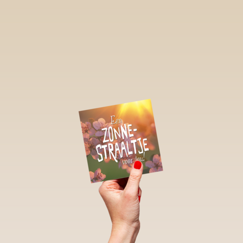 een zonnestraaltje voor jou met zon op de achtergrond
