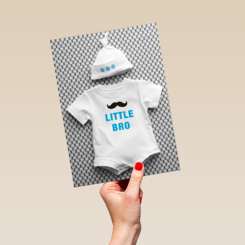 rompertje met babymutsje
