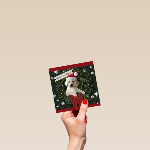 Kerstkaart hond met kerstmuts
