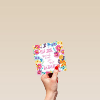 tekst omringd door mooie bloemen