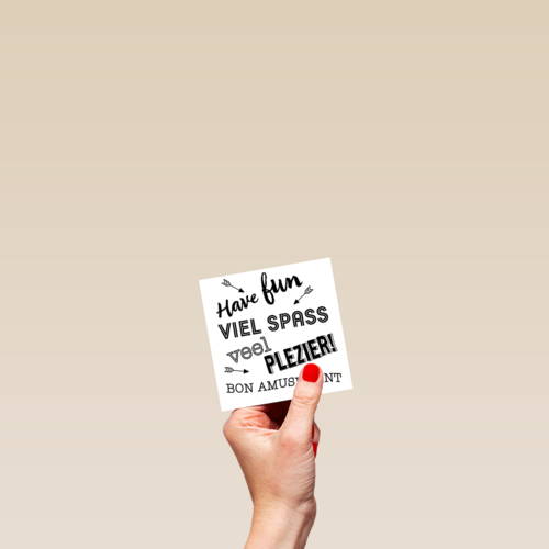 op kamp kaart met tekst have fun viel spass veel plezier
