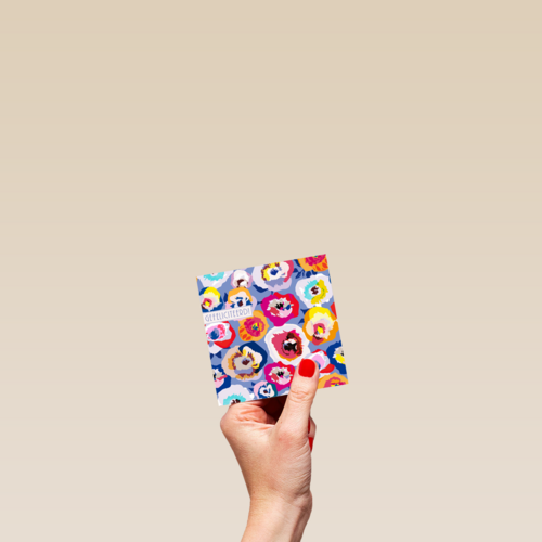 Gefeliciteerd kaart grafisch design met bloemen