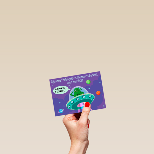 Beterschapskaart kind met ufo