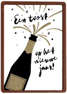 een toost op het nieuwe jaar met champagne