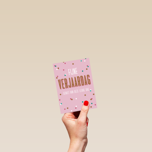 Fijne verjaardag kaart met confetti