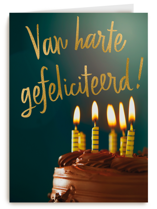 verjaardag kaart van harte gefeliciteerd taart met kaarsjes