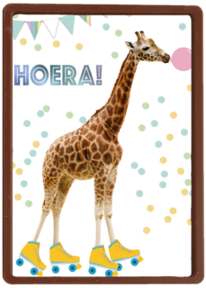 hoera met deze giraffe met confetti