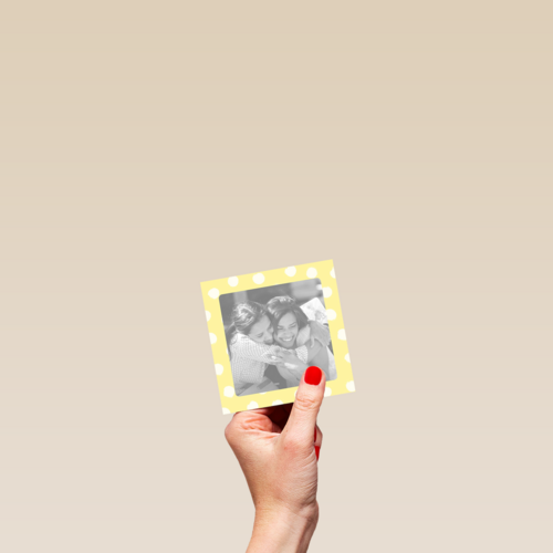 fotokaart blanco vierkant geel met witte stippen