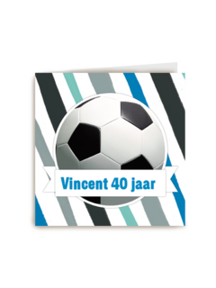 voetbal op schuine strepen