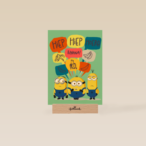 Verjaardagskaart de Minions hiep hiep hoera banana