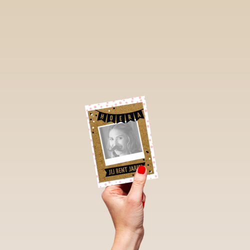 fotokaart staand hoera jij bent jarig