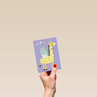 giraffe met cupcake
