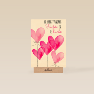Trouwdagkaart Er hangt vandaag liefde in de lucht