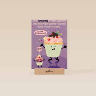 Verjaardagskaart grappig met cupcake