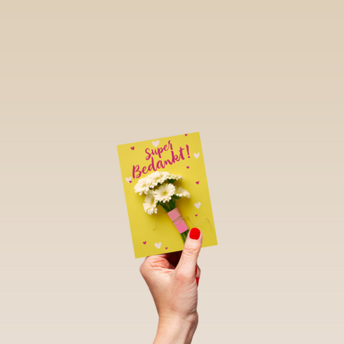 super bedankt met een bos bloemen