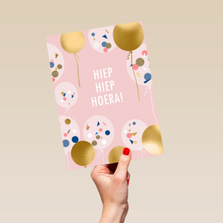 gefeliciteerd kaart vrouw hiep hiep hoera