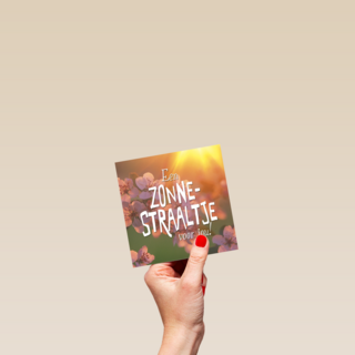een zonnestraaltje voor jou met zon op de achtergrond