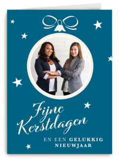 zakelijke kerstkaart met kerstbal met fotokader