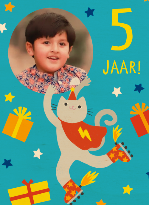 Feestende kat 5 jaar fotokaart
