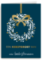 kerstkaart met krans op blauwe achtergrond