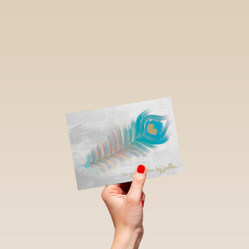 een hele mooie blauw pauwenveer in gedachten bij jullie