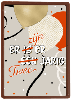 er zijn er 2 jarig met ballonnen