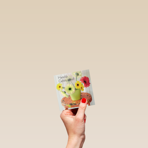 hartelijke gefeliciteerd bloemen