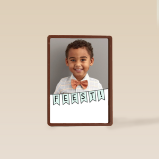 het is feest met slingers