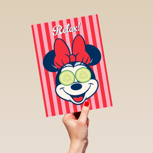 Minnie Mouse Relax