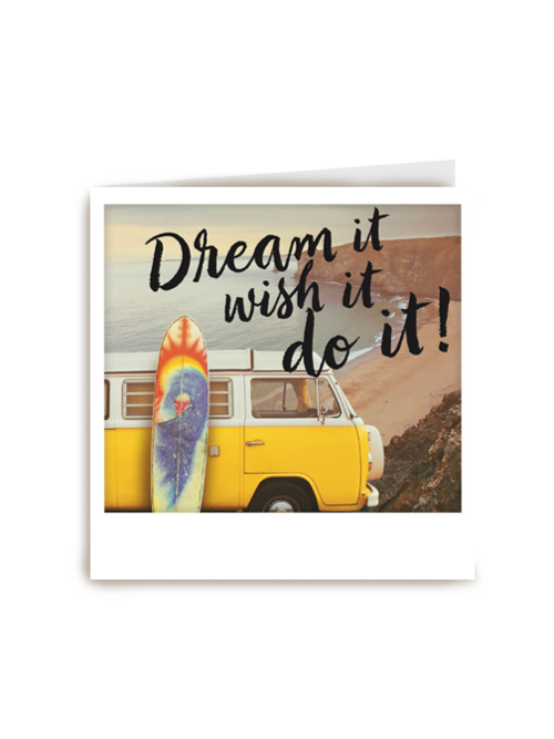 restyle reizen kaart met de quote dream it wish it do it