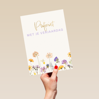 Verjaardagskaart met veldbloemen proficiat