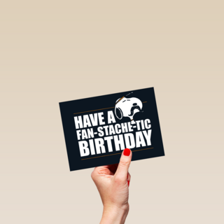 Verjaardagskaart man Snoopy fan stache tic birthday
