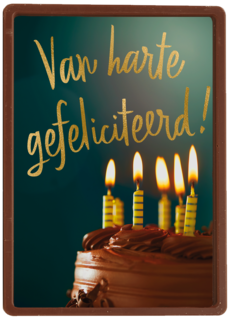 verjaardag kaart van harte gefeliciteerd taart met kaarsjes