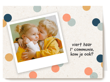 Vier haar eerste communie uitnodiging