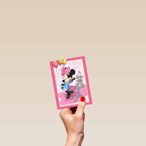 minnie mouse deelt cupcakes uit