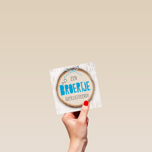 strik een broertje gefeliciteerd