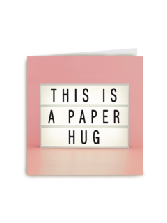 letterbord kaart met de tekst this is a paper hug