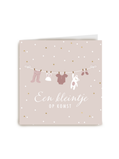 zwangerschap felicitatie een kleintje op komst beige
