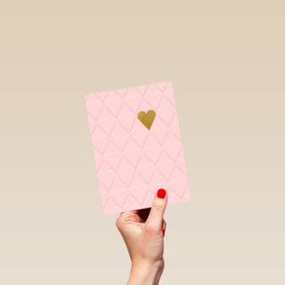valentijnskaart stijlvol roze met gouden hart