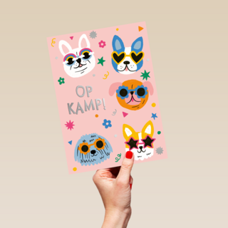 Op kamp hondjes