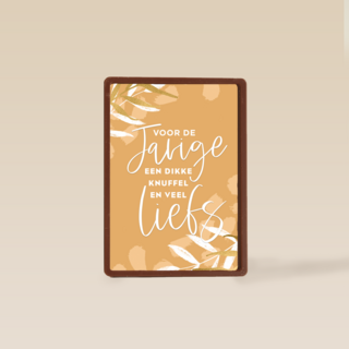 Verjaardagskaart een knuffel en veel liefs