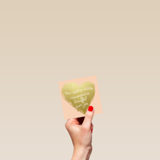 kaart hart onder de riem dikke nieuwjaarsknuffel