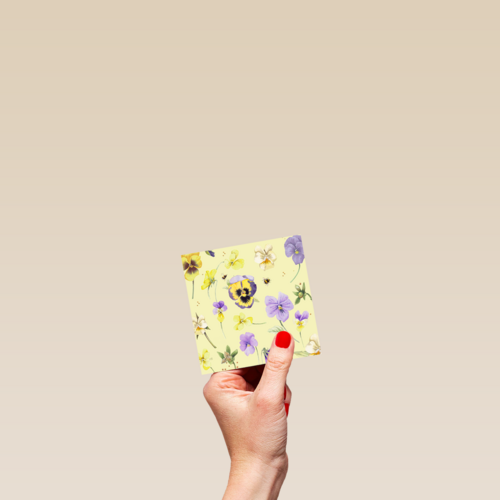 Kaart flowers by Marjolein Bastin Geel viooltjes paars