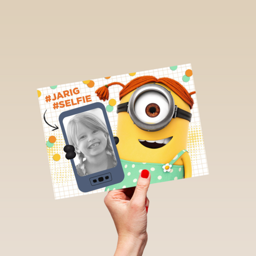 minion kaart meisje hashtag jarig hashtag selfie