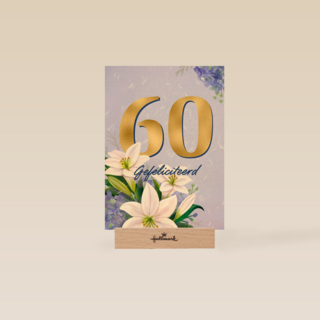 Verjaardagskaart klassiek 60 jaar vrouw gouden letters en bloemen