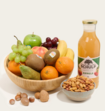 Fruitmand Cadeaubox met Fruitsap en Notenmix