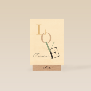 een trouwkaart met de quote love forever