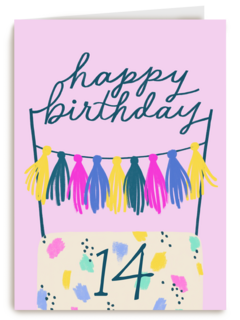 happy birthday met deze uitbundige taart